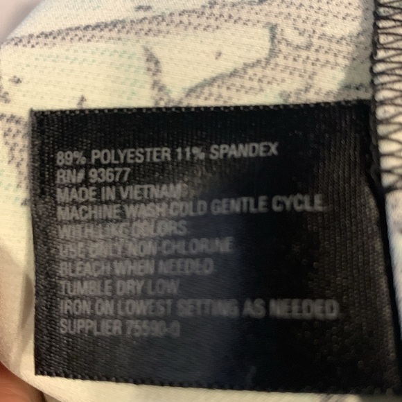 Worthington NWT Palm Leaf Black/Shades Of Green Skirt 14 - Picture 8 of 8